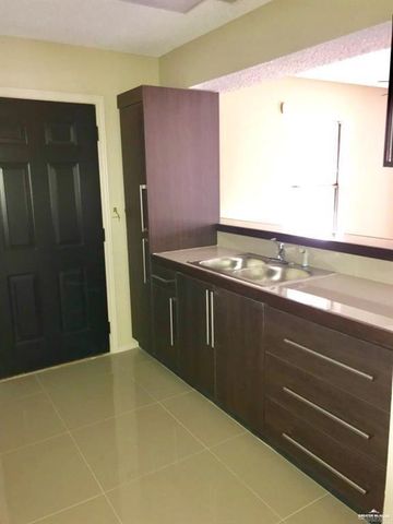 3921 Zinnia Avenue, Mcallen, TX 78504