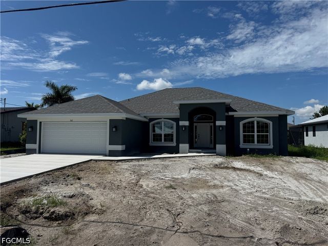 302 SE 1st TER, Cape Coral, FL 33990