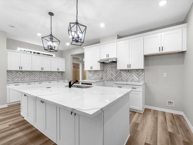 1319 W Bell Street, Houston, TX 77019