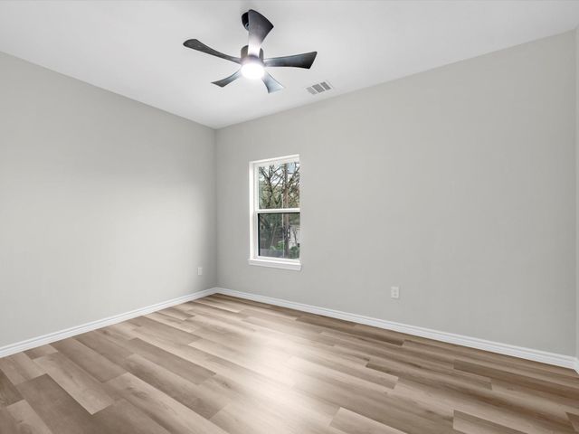 1319 W Bell Street, Houston, TX 77019