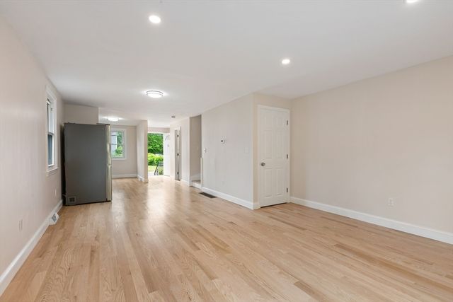 53 Colonel Bell Dr 53, Brockton, MA 02301