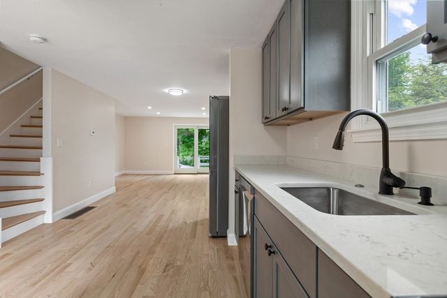 53 Colonel Bell Dr 53, Brockton, MA 02301