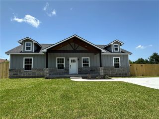 1108 North Preston Avenue, Bryan, TX 77803