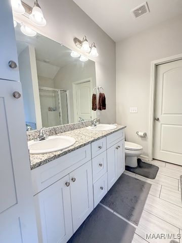 1843 Landing Place Way, Deatsville, AL 36022