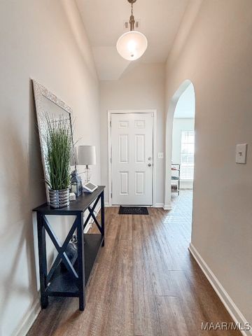 1843 Landing Place Way, Deatsville, AL 36022