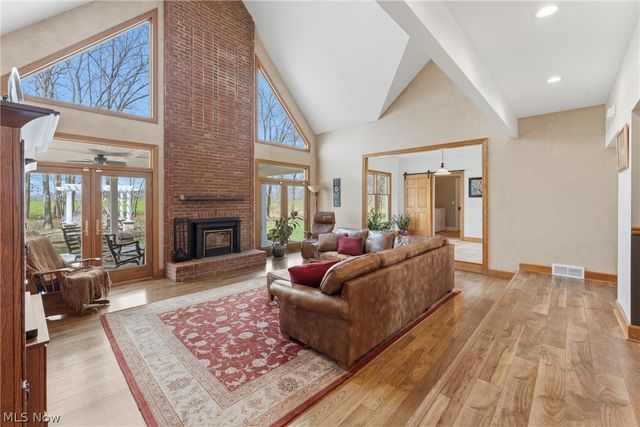 9946 Etling Drive, Marshallville, OH 44645