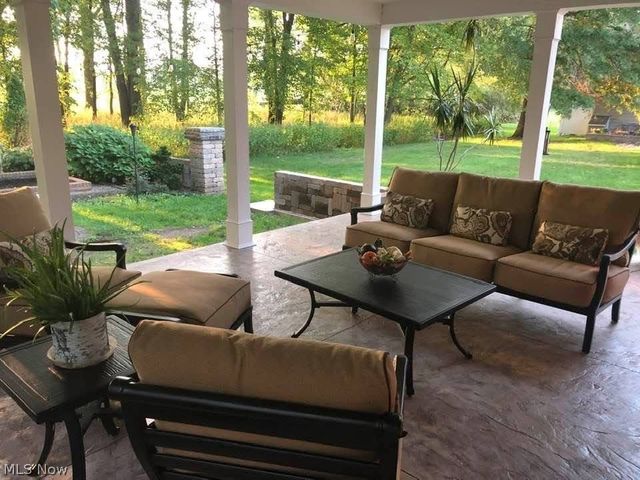 9946 Etling Drive, Marshallville, OH 44645