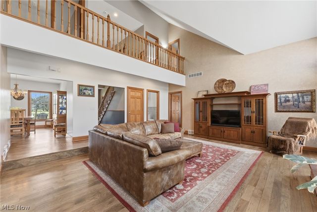 9946 Etling Drive, Marshallville, OH 44645