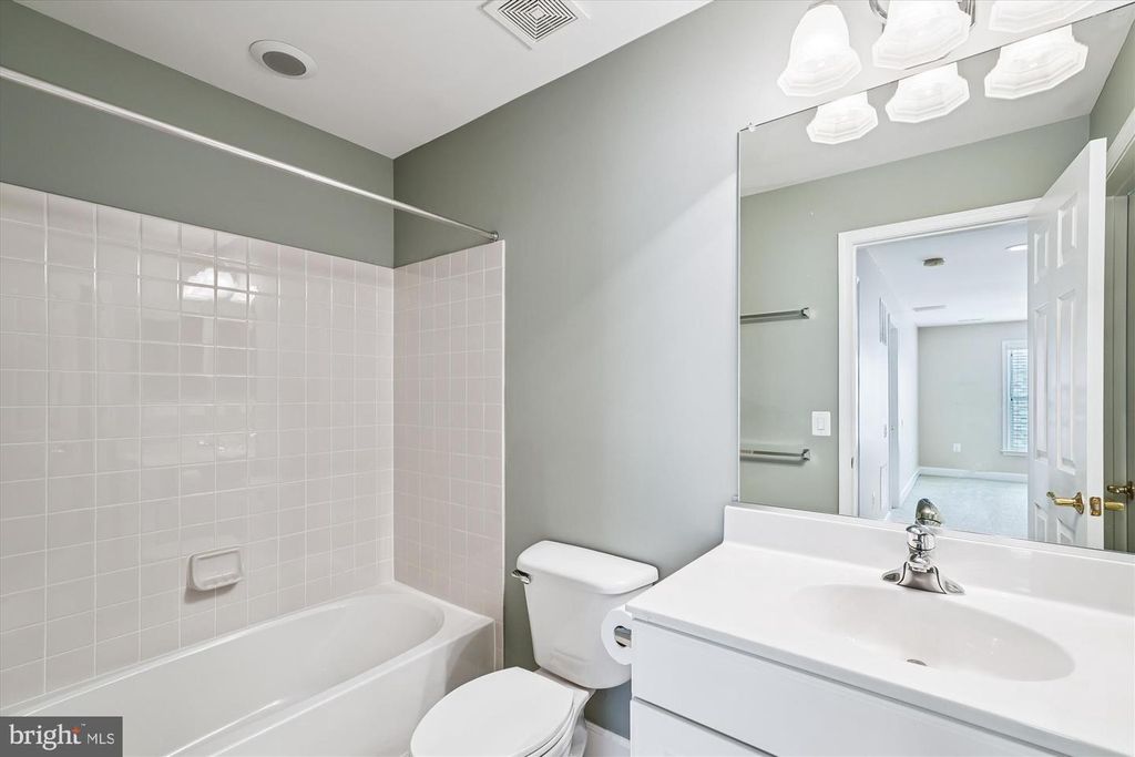 20754 ADAMS MILL PL, Ashburn, VA 20147