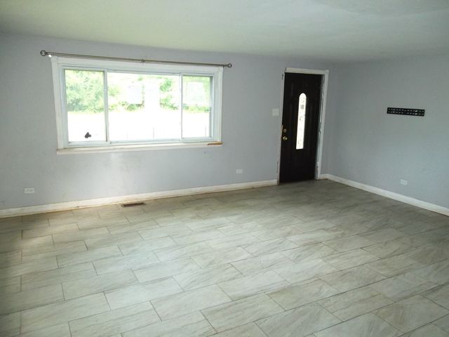 14045 S Claire Boulevard, Robbins, IL 60472