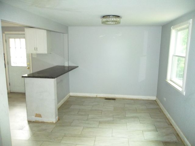 14045 S Claire Boulevard, Robbins, IL 60472