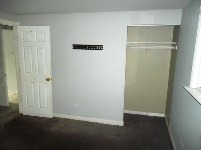 14045 S Claire Boulevard, Robbins, IL 60472