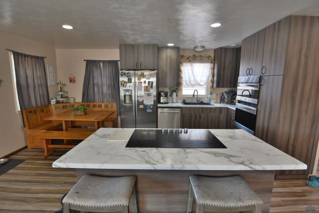 2015 5TH ST, Rapid City, SD 57701