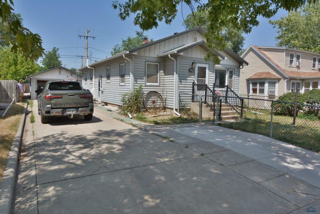 2015 5TH ST, Rapid City, SD 57701