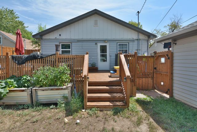2015 5TH ST, Rapid City, SD 57701