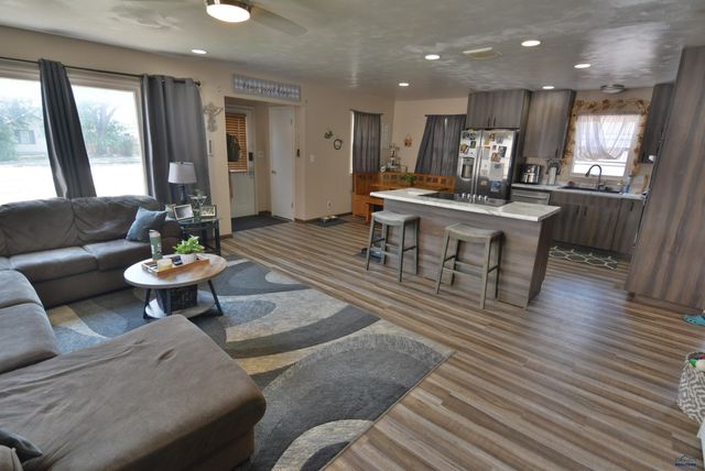 2015 5TH ST, Rapid City, SD 57701