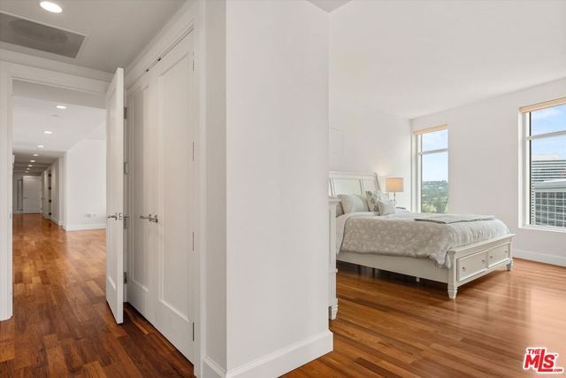 1 W Century Drive 16C, Los Angeles, CA 90067