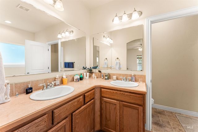 10756 Cocoon Ct., Nampa, ID 83687