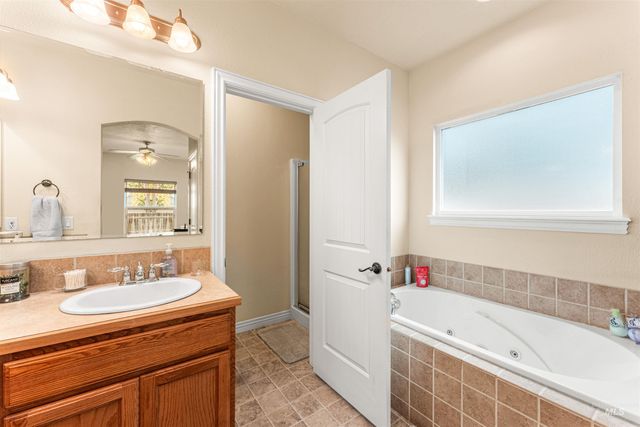 10756 Cocoon Ct., Nampa, ID 83687