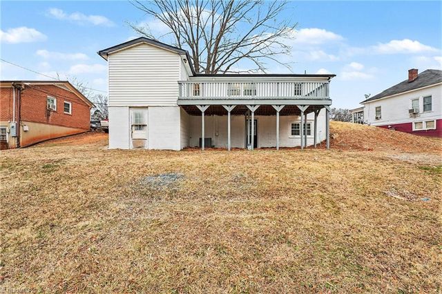 1208 Irving Avenue, Eden, NC 27288