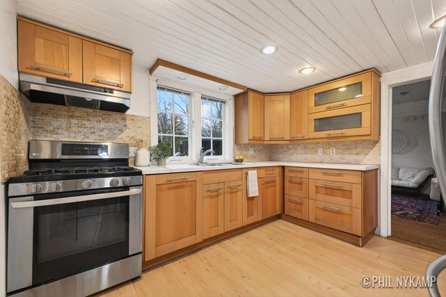 1354 Waukazoo Drive, Holland, MI 49424