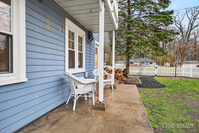 1354 Waukazoo Drive, Holland, MI 49424