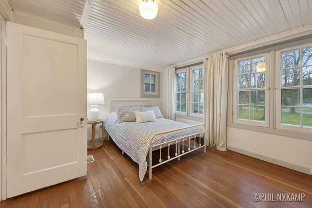 1354 Waukazoo Drive, Holland, MI 49424