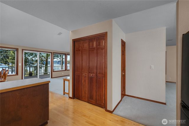 5023 Cooper Point Road NW, Olympia, WA 98502