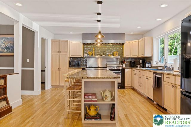 1488 Clover Road, Tunkhannock Twp, PA 18334