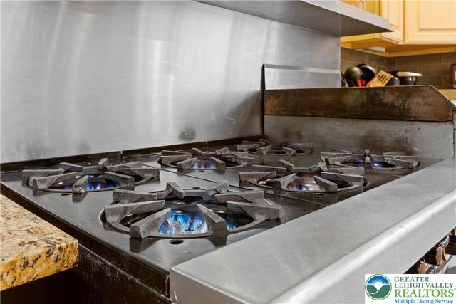 1488 Clover Road, Tunkhannock Twp, PA 18334