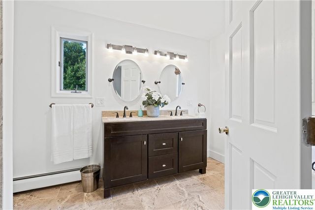 1488 Clover Road, Tunkhannock Twp, PA 18334