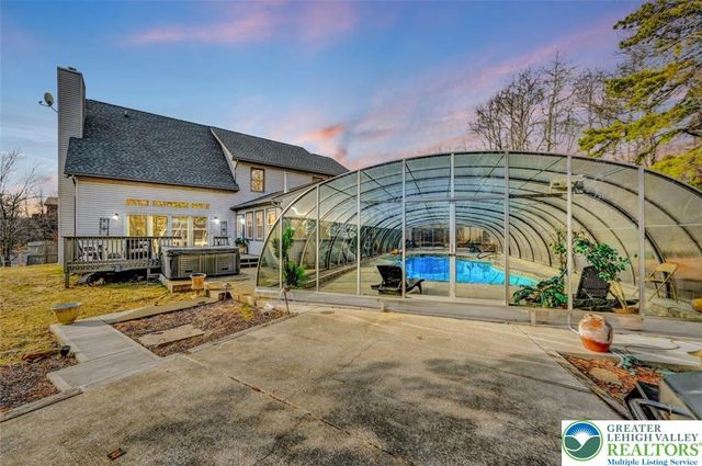 1488 Clover Road, Tunkhannock Twp, PA 18334