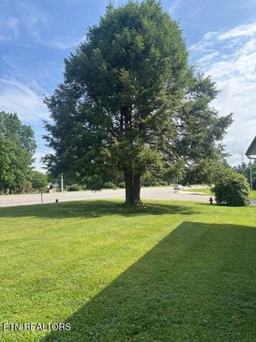 2721 Lantana Rd, Crossville, TN 38572