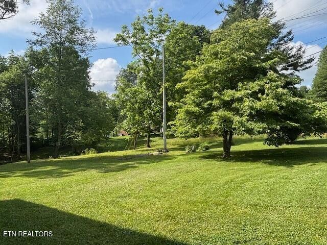 2721 Lantana Rd, Crossville, TN 38572