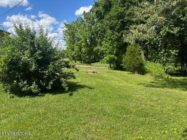2721 Lantana Rd, Crossville, TN 38572