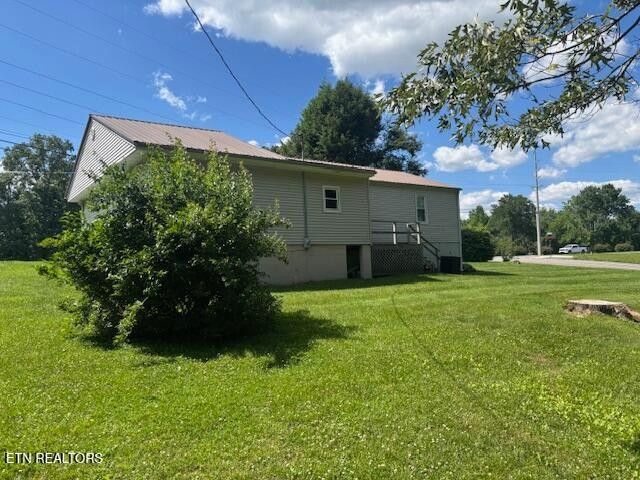 2721 Lantana Rd, Crossville, TN 38572