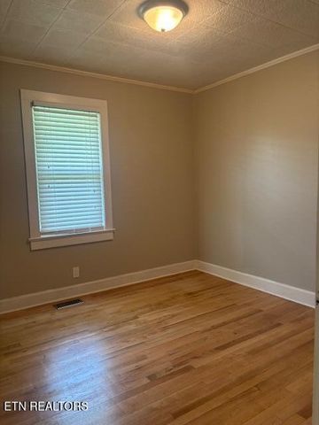 2721 Lantana Rd, Crossville, TN 38572