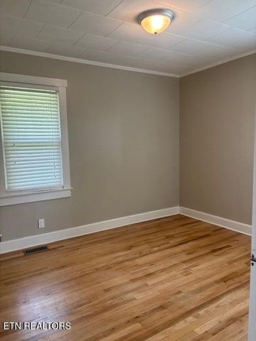 2721 Lantana Rd, Crossville, TN 38572