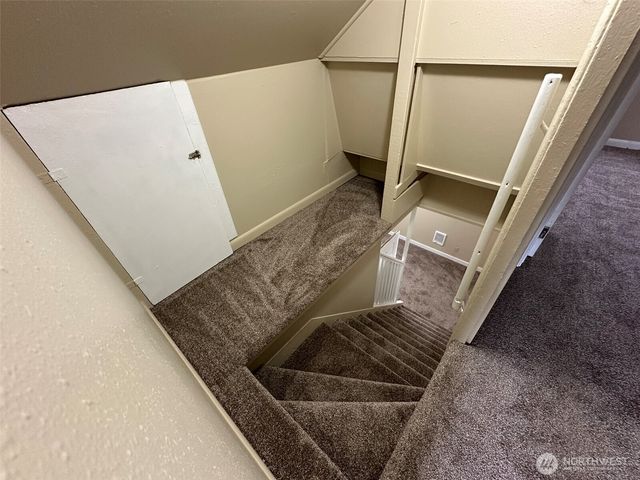 329 24th Street, Longview, WA 98632