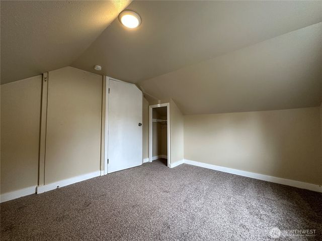 329 24th Street, Longview, WA 98632