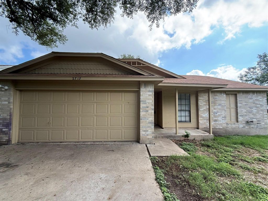 2712 Cameron LOOP, Austin, TX 78745