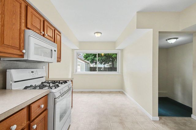 1930 Galewood Avenue SW, Wyoming, MI 49509