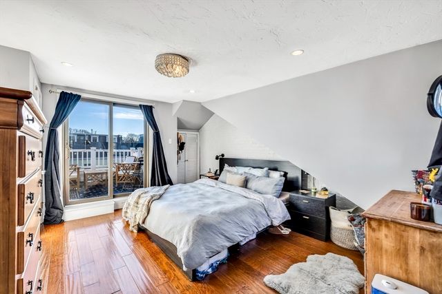 3 Kemble Pl 2, Boston, MA 02127