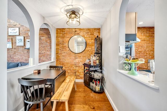 3 Kemble Pl 2, Boston, MA 02127