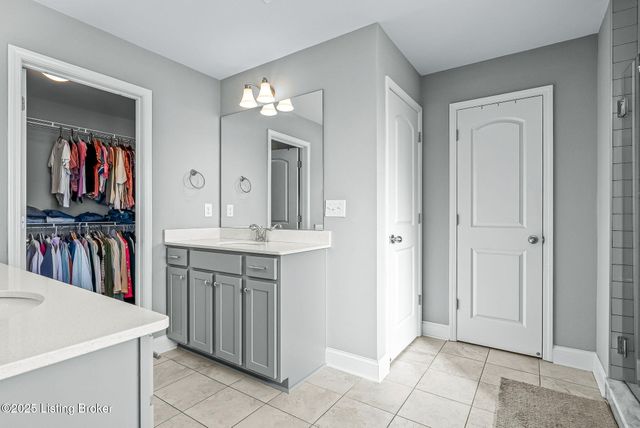 18104 Brightleaf Pl, Fisherville, KY 40023