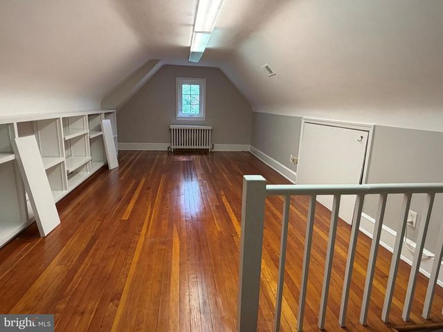 4905 MONTGOMERY LN, Bethesda, MD 20814