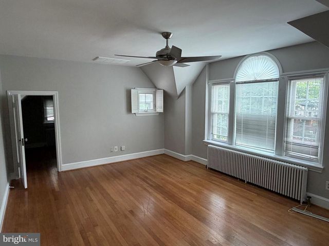 4905 MONTGOMERY LN, Bethesda, MD 20814