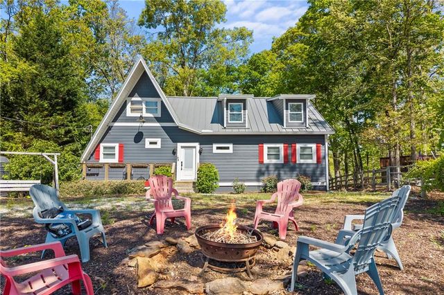 1047 Tranquility Lane, Hartwell, GA 30643