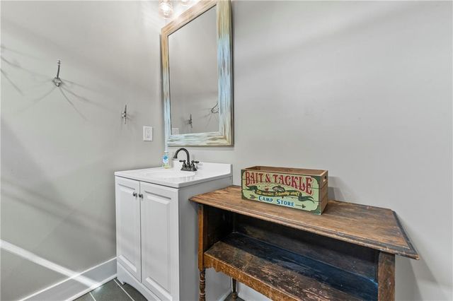 1047 Tranquility Lane, Hartwell, GA 30643