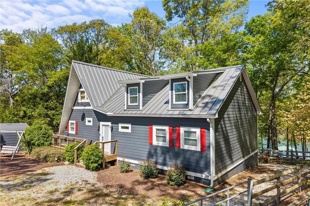 1047 Tranquility Lane, Hartwell, GA 30643
